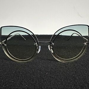Round Metal Frame Sunglasses in Gradient Green